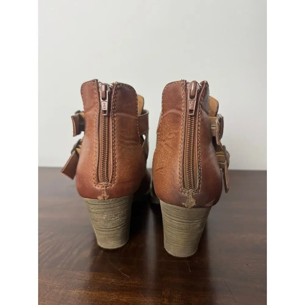 Maurice’s Women’s Western Boot Heel, Light Brown Size 8